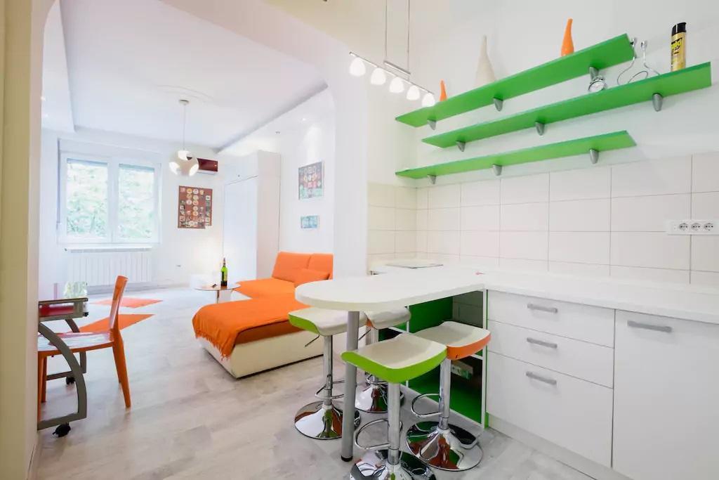 Porto Studio Belgrado Esterno foto